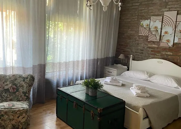 Stella De' Tolomei 3*